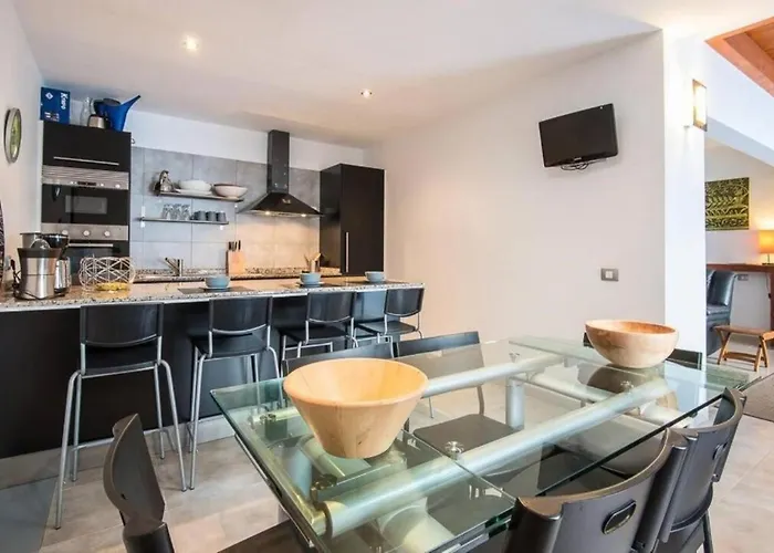 וילה Maiteren Etxea- 4 Beds With Private Pool פלאיה בלנקה