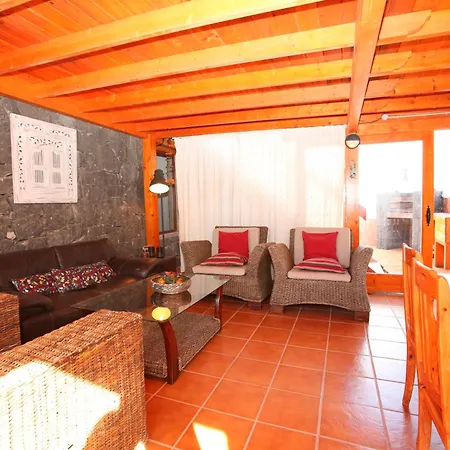Maiteren Etxea- 4 Beds With Private Pool * Playa Blanca (Lanzarote)