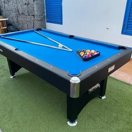 Villa Maiteren Etxea- 4 Beds With Private Pool